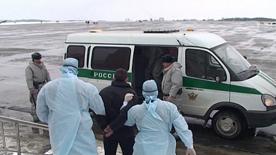 В челябинском аэропорту террористы захватили самолет