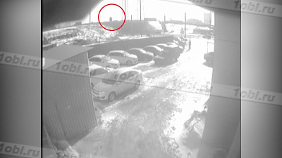 Авто, рухнувшее с моста в Челябинске, перевернулось более пяти раз