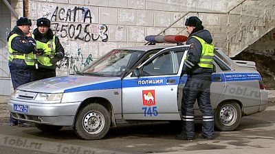 Срочная эвакуация людей из Сбербанка в Ленинском районе Челябинска