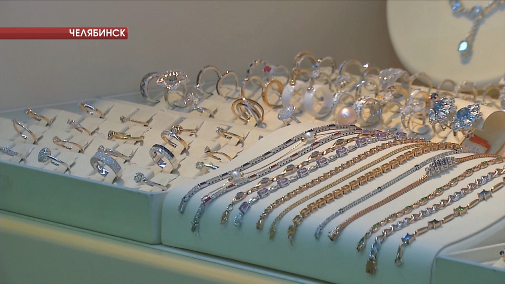 В ювелирном магазине на северо-западе финальная распродажа - скидки 60%