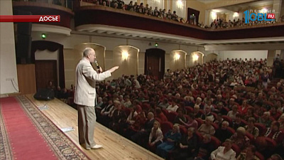 Год назад не стало ведущего программы ОТВ "Искры камина" Виталия Вольфовича