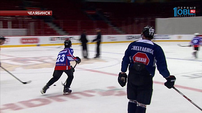 Хоккеисты "Трактора" провели мастер-класс для начинающих спортсменов