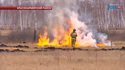 В Красноармейском районе экстренные службы тушили крупный пожар