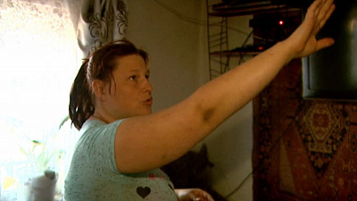 «Штукатурка сыпалась на ребёнка». Многодетная жительница Пласта рассказала о взрыве в шахте 