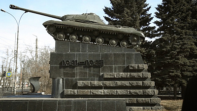 Известные челябинцы приглашают принять участие в Бессмертном полку 