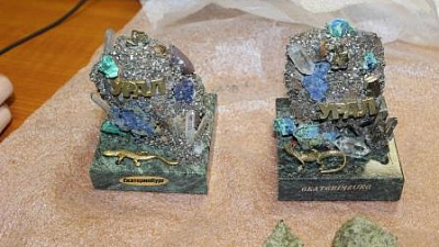 Самоцветы из Челябинска и Екатеринбурга пытались вывезти контрабандой в Таиланд