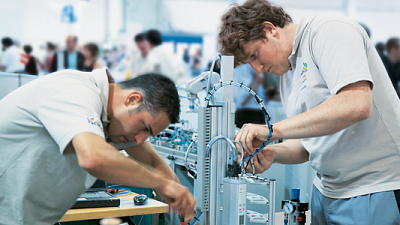 В Челябинской области проходят сразу два конкурса профмастерства 