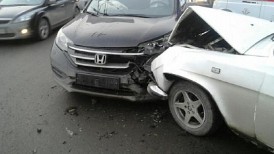 Два ребенка пострадали в ДТП в центре Челябинска