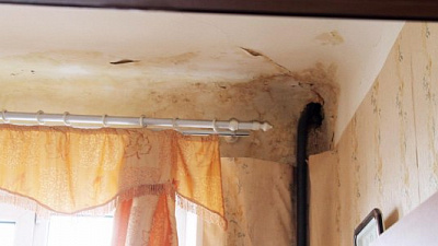 Жители многоэтажки, оставшиеся без электричества и отопления после капремонта, обратились к депутату Госдумы