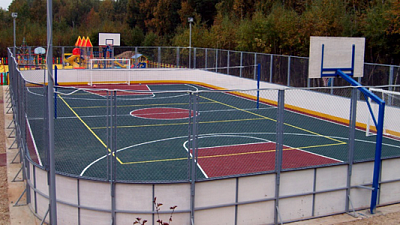 Крупнейший на Южном Урале производитель хоккейных кортов оказался на грани выживания