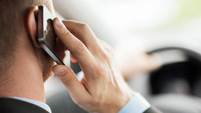 Смартфоны могут вызвать у мужчин бесплодие