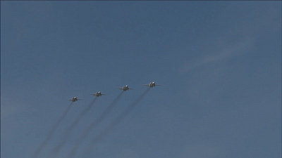 Четыре бомбардировщика пролетели над парадом Победы в Челябинске