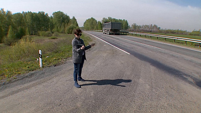 Черный автомобиль-призрак держит в ужасе водителей