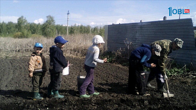 Многодетному отцу из Увельского района помогли купить новый дом