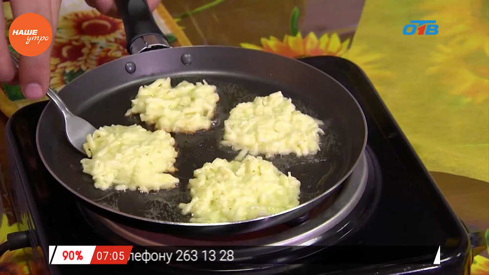 Наше УТРО на ОТВ – добрый завтрак: яблочные оладьи