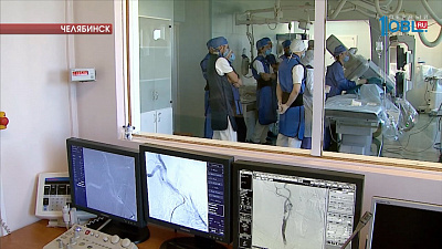 Челябинские врачи провели стентирование сонной артерии новым методом