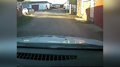 Пьяный водитель пытался скрыться от сотрудников ГИБДД дрифтуя по Чебаркулю