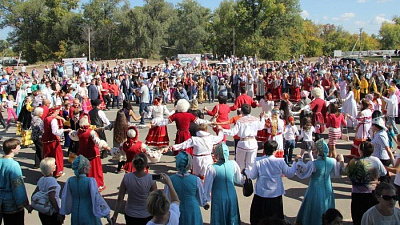 «Сад ШОС и БРИКС» создадут в Челябинске в День России