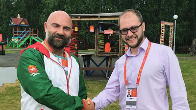 На форуме «УТРО» Тимофей Баженов удивил нестандартным взглядом на экологию