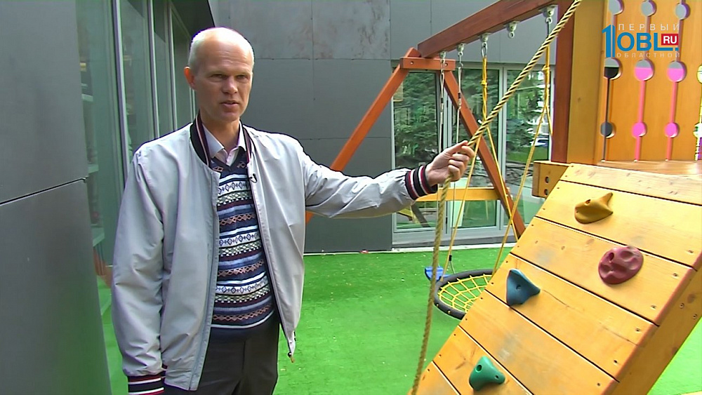 Детская площадка: какую выбрать