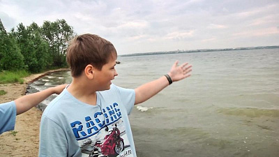 Подростки из Челябинска спасли тонущую женщину