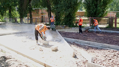 На благоустройство челябинских дворов, стадионов и парков потратят около 380 миллионов рублей 