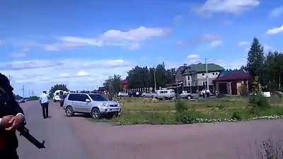 В Копейске водитель скутера устроил перестрелку