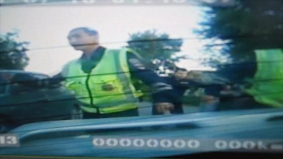 Водитель на угнанной машине пытался скрыться от полицейских