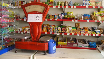 За год в Челябинске закрылось более трехсот мелких магазинов 