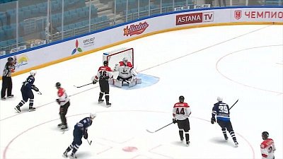 «Трактор» проиграл «Нефтехимику» в хоккей и в драках