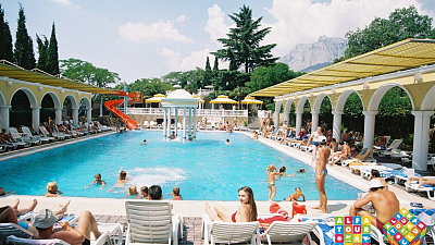 Неделя в Крыму за 15 тысяч. К концу сентября цены на туристические путевки снизятся 