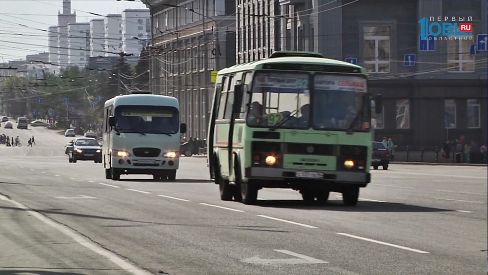 Около 800 маршруток и автобусов работают нелегально