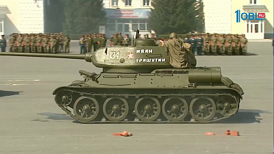 Девяностой танковой дивизии - 76 лет