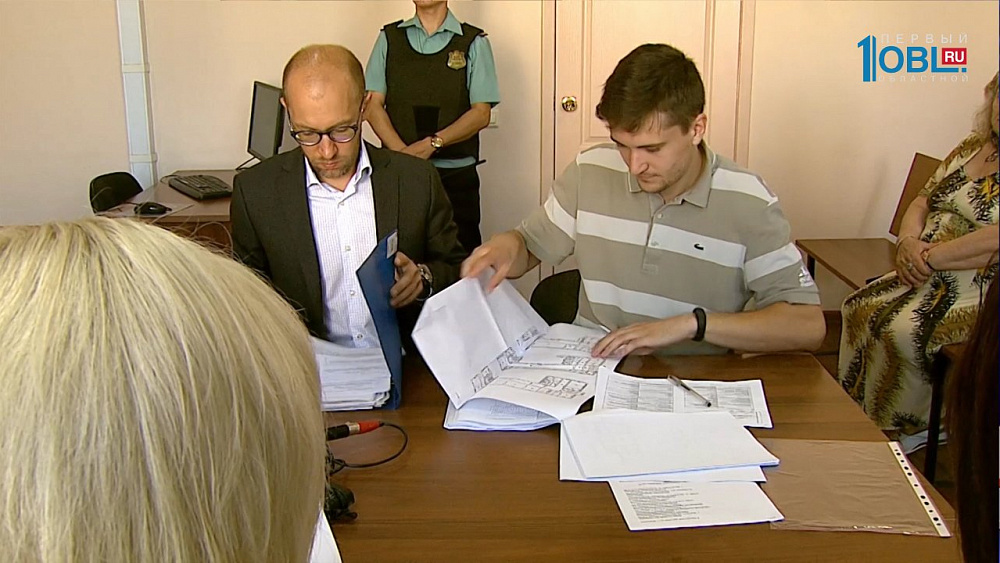 Суд постановил выплатить миллион за перепутанных детей