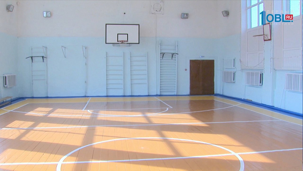 В школах района ремонтируют спортзалы