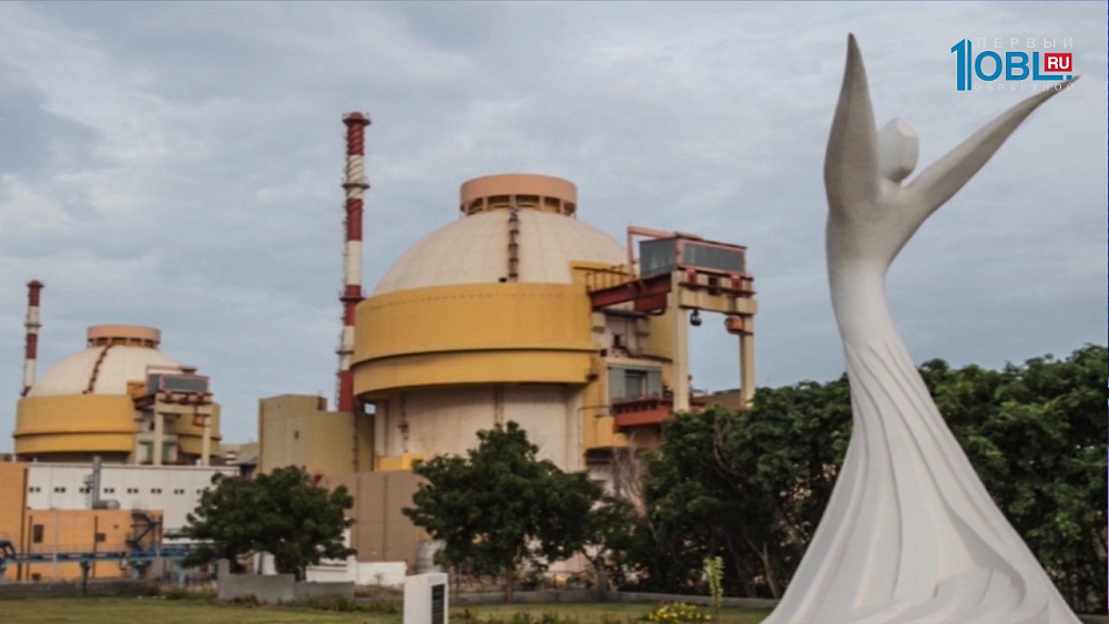 Ленинградская область - с момента, где появляются атомщики в белом