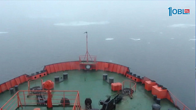 Спущен на воду ледокол «Сибирь» из металла ММК 