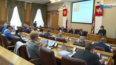 Дефицит бюджета области сократился в 4 раза