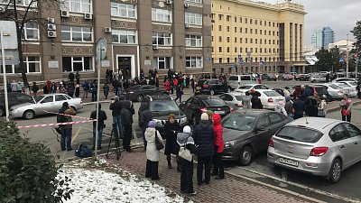 Несколько зданий эвакуировано в Челябинске из-за сообщений о бомбе