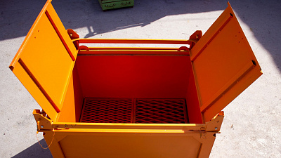 В Челябинской области начнут устанавливать контейнеры для особо опасных отходов 