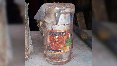 Опасную химию в погребе своего дома нашел житель Златоуста 