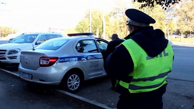 Нетрезвого водителя маршрутки поймали челябинские госавтоиспекторы 