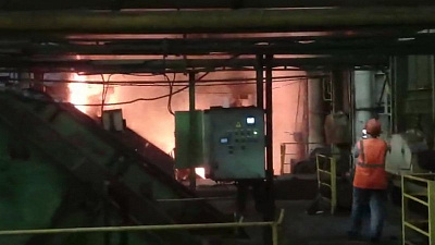 В цехе Челябинского завода произошел крупный пожар