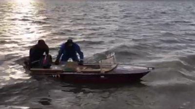 Спасатели нашли тело еще одного утонувшего в озере Аргази. Видео