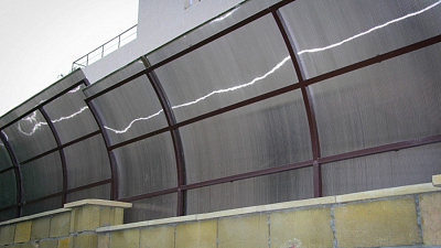 Шумозащитными экранами отделят оживленные дороги в Челябинске