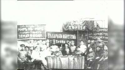 Каким был день революции в Челябинске?