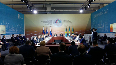 Ускорить пересечение границы с Казахстаном предлагают для развития «взаимного» туризма