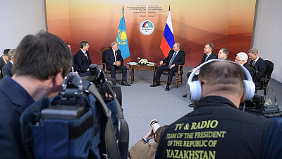 Владимир Путин: сотрудничество России и Казахстана укрепляется благодаря инициативе регионов