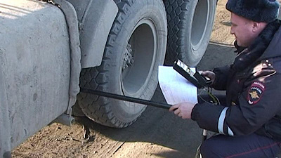 ГИБДД контролирует уровень выхлопов 