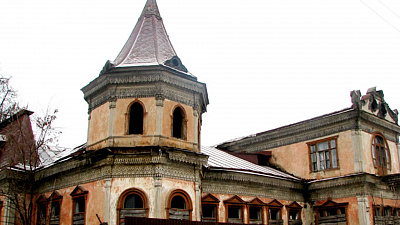 Южноуральский бизнесмен открыл хостел в здании 19 века 